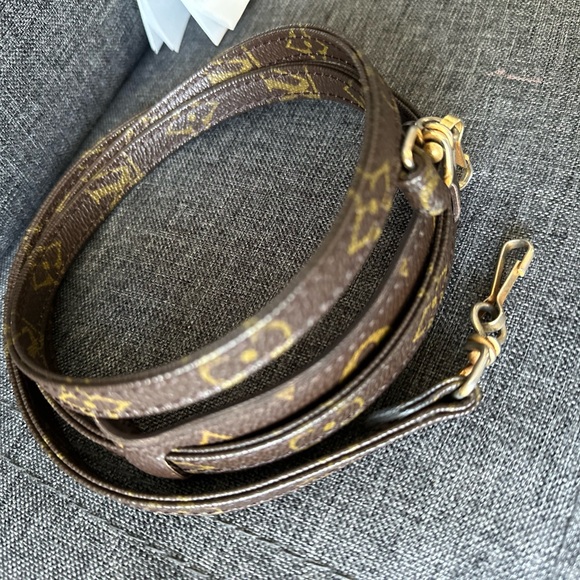 SOLD - Picture 7 of 7